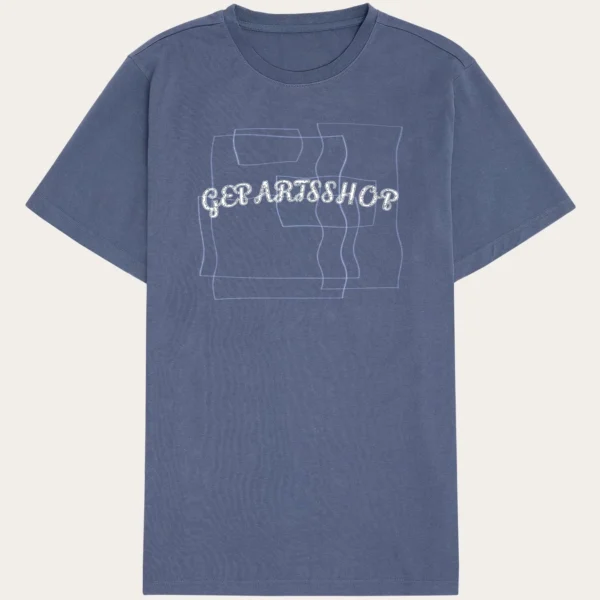 Durable Organic Cotton Loose - Fit T - Shirt: Soft, Breathable & Wardrobe - Staple