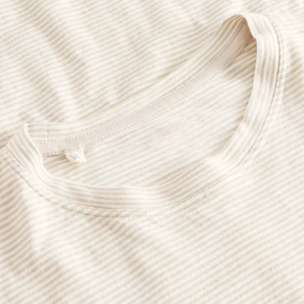 Organic Cotton Tee: Soft, Breathable & Wardrobe Essential - Image 3